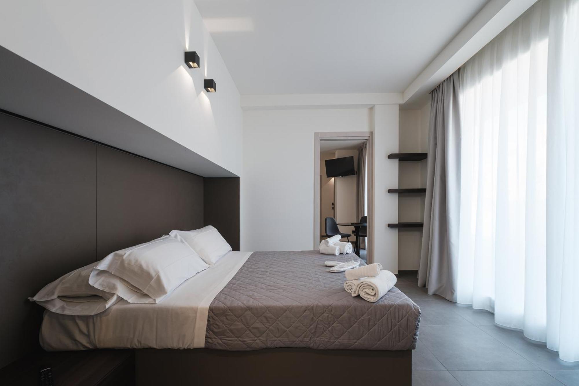 Residence Goldoni6 Suite Apartment Rímini Exterior foto